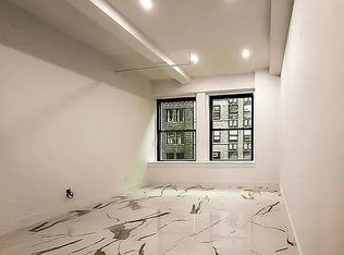 248 W 35th St #804, New York, NY 10001