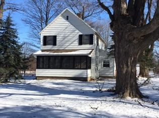 1418 W Dansville Rd, Mason, MI 48854