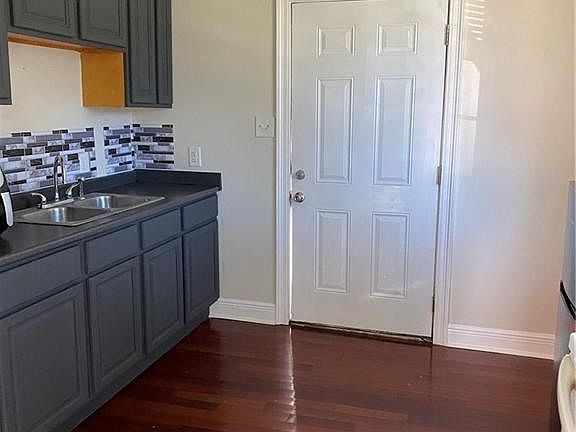 3rd image of 6037 Pasteur Blvd #A