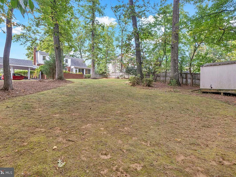 1903 Kirby Rd — Photo 33