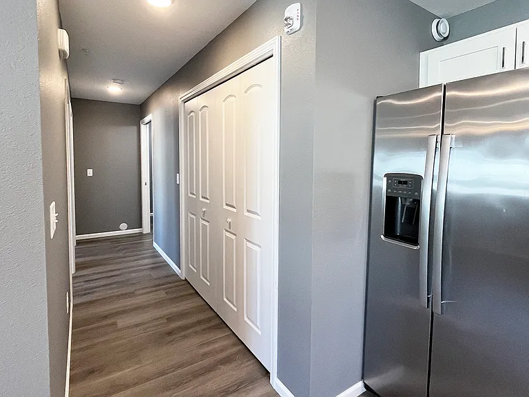 Creekside Townhomes — Photo 26