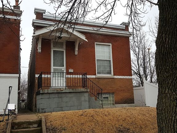 4th image of 3524 Grace Ave