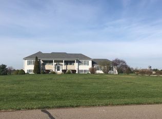 1209 E Slate Ridge Dr NW, Canal Winchester, OH 43110