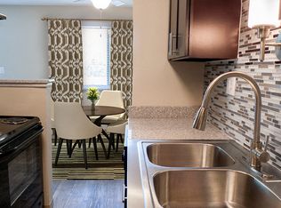 Weston Park Apartments, Des Moines, IA 50321