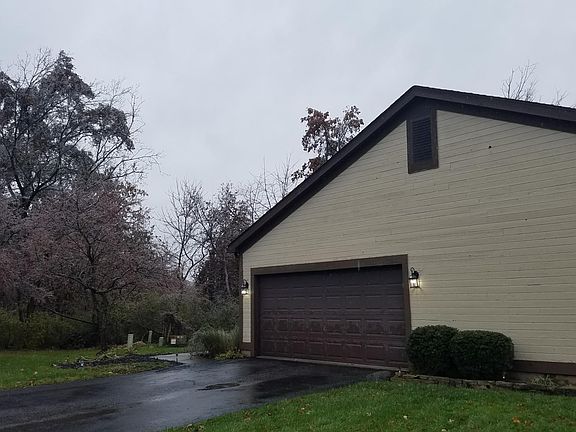 4th image of 1281 Paddington Ct