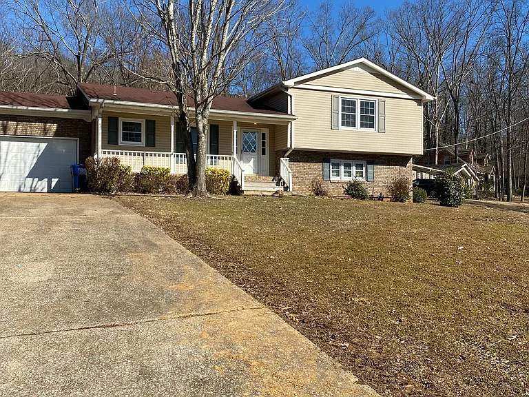 8002 Greenwillow Ct SE — Photo 1