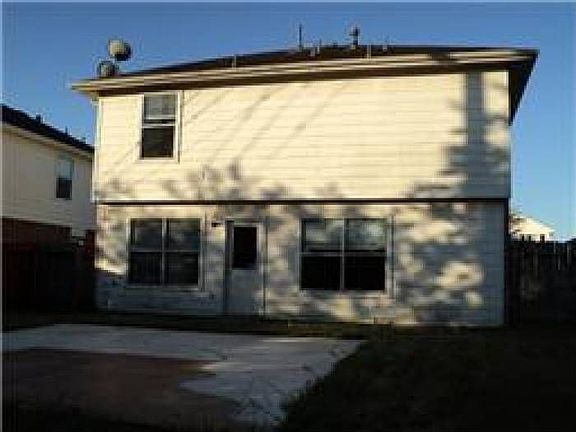 2nd image of 10230 Revelstoke Dr