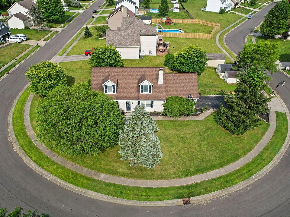 1st image of 235 S Heather Dr