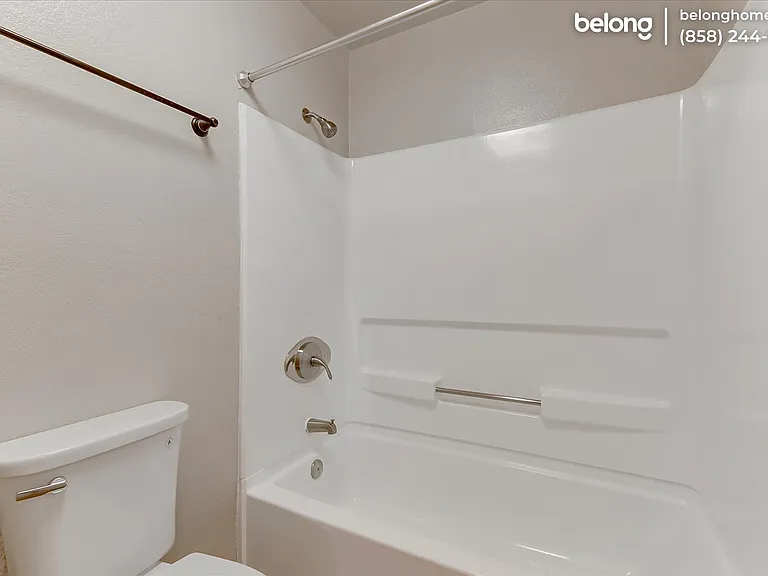 8889 Caminito Plaza Centro #7332 — Photo 14