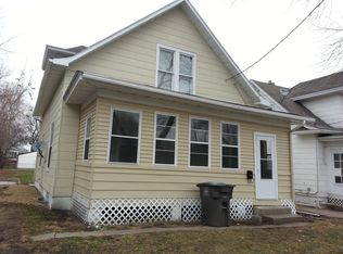 1818 E Walnut St, Des Moines, IA 50316