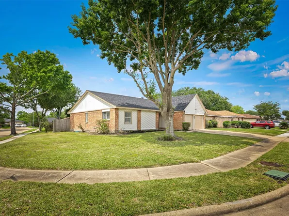 2026 Lazy Ln, Missouri City, TX 77489