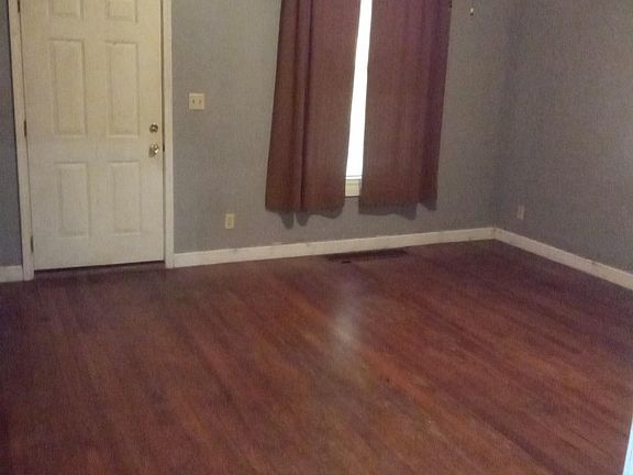 4th image of 407 S 28th St
