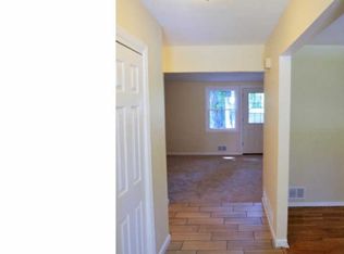 51 Rockleigh Dr, Ewing, NJ 08628