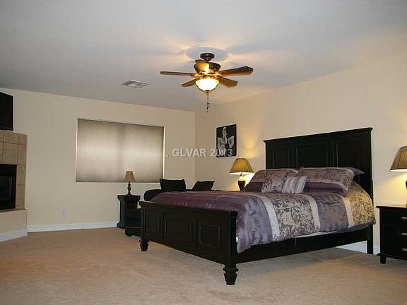 5th image of 2109 Royal Caribbean Ave