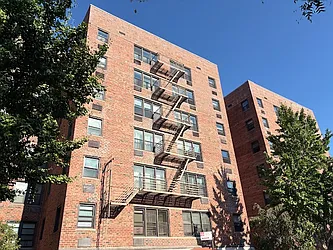 515 East 7th Street, #1M