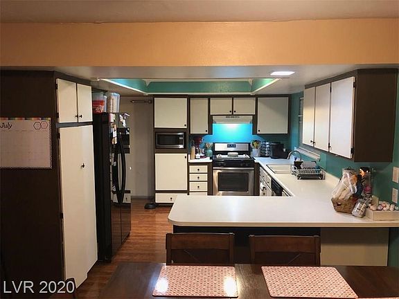 4th image of 635 Paloma Dr