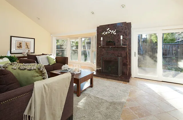 722 Bantry Ct — Photo 14