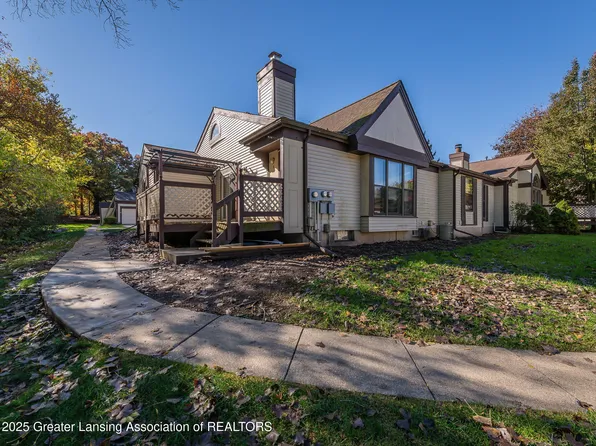 2741 Trudy Ln Unit 6, Lansing, MI 48910