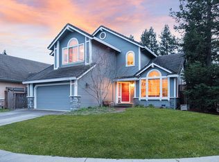 404 Trinity Ct, Petaluma, CA 94954