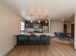 Granger Court, Fargo, ND 58103