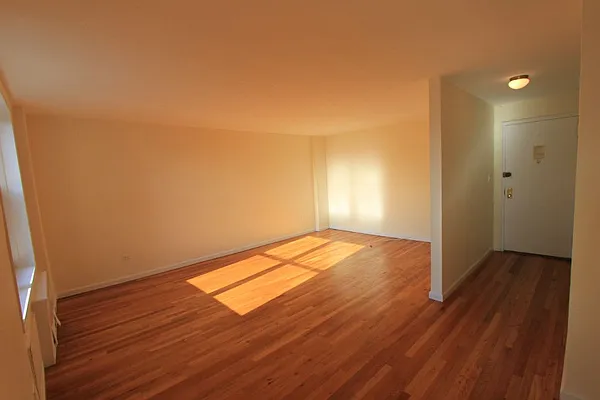 Rented by Hatuka Properties | media 19