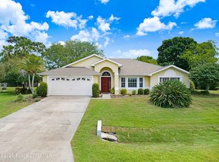 1375 Coventry Cir, Melbourne, FL 32904