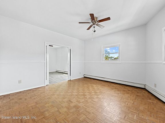 4th image of 272 Olympia Blvd