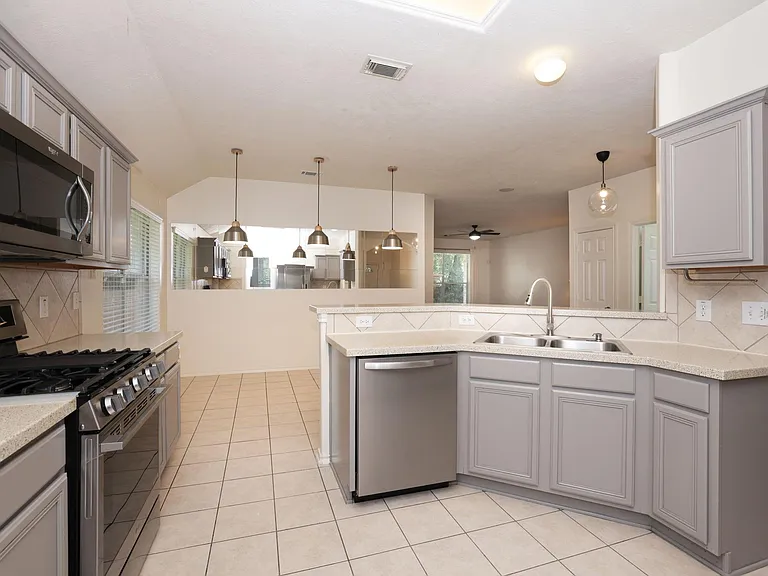 7 N Regan Mead Cir — Photo 17