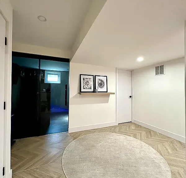 33 Gower St #1A — Photo 3
