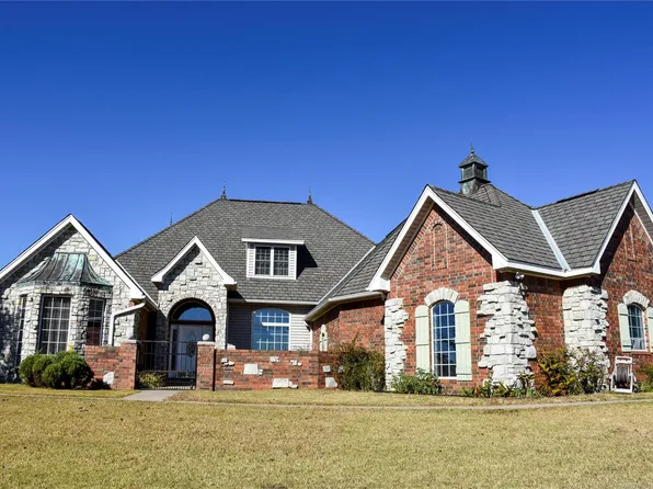 2828 Bowen Ln, Ada, OK 74820