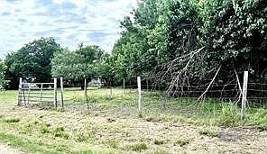 2nd image of County Road 131b