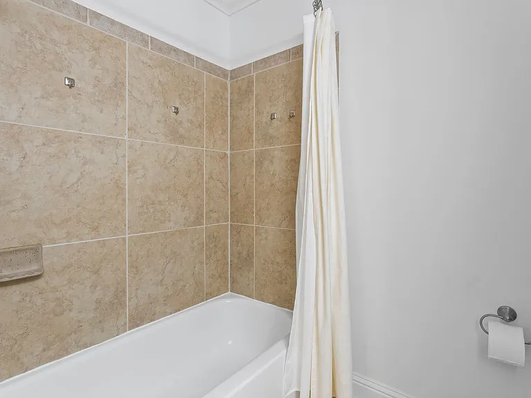 717 Bienville Blvd #B2 — Photo 18