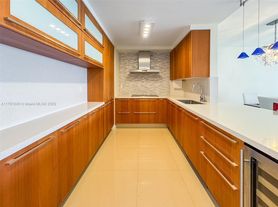 3800 Galt Ocean Dr