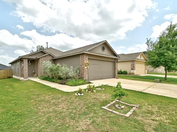 166 Tallow Trl, San Marcos, TX 78666