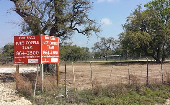 3rd image of 4774 N Us Highway 183