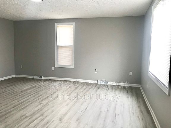 4th image of 305 Washington Ave
