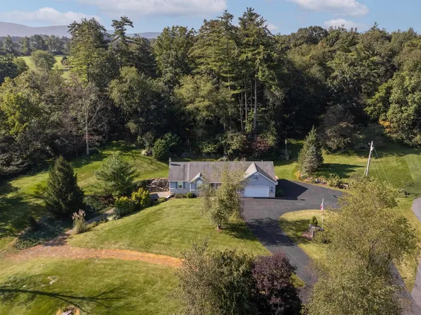125 Tall Pines Ln, Bellefonte, PA 16823