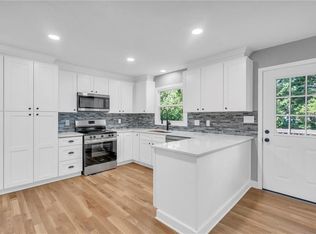 5712 Nall Ave, Roeland Park, KS 66202