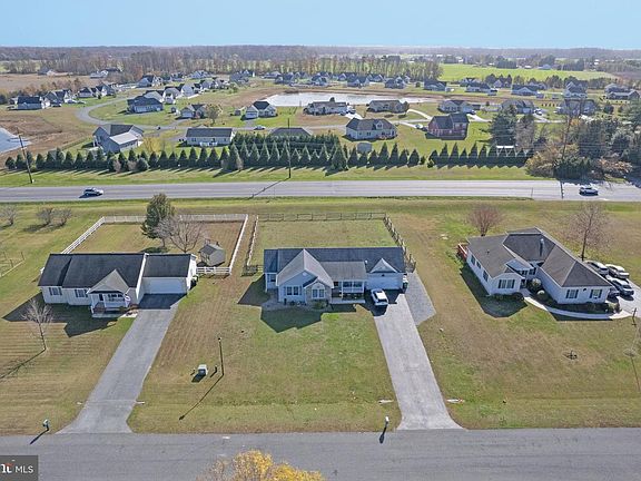 5th image of 80 Doe Ct