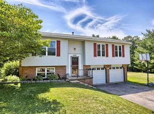 1381 Brighton Cir, Seven Valleys, PA 17360