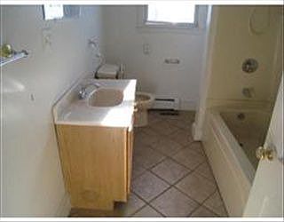 2nd image of 1292 S Main St