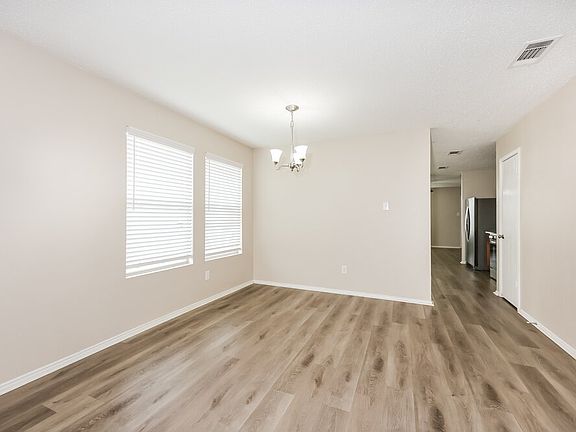 4th image of 5312 Newcastle Ln