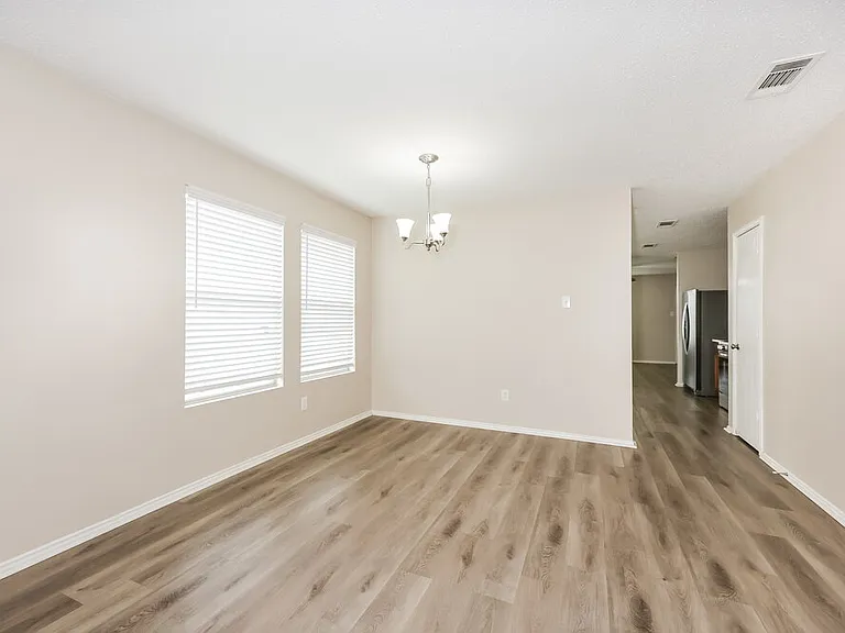5312 Newcastle Ln — Photo 4