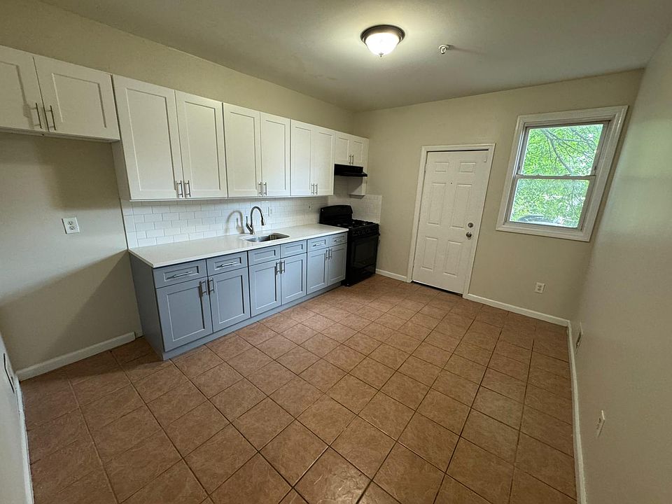 1st image of 138 S Oraton Pkwy #1B