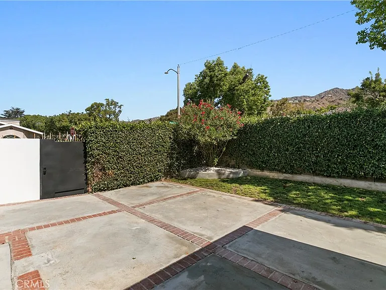 536 Hampton Rd — Photo 39