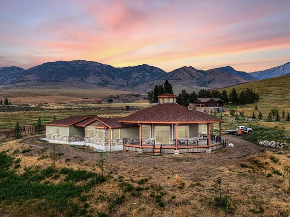 5905 N Old Highway 191, Malad City, ID 83252