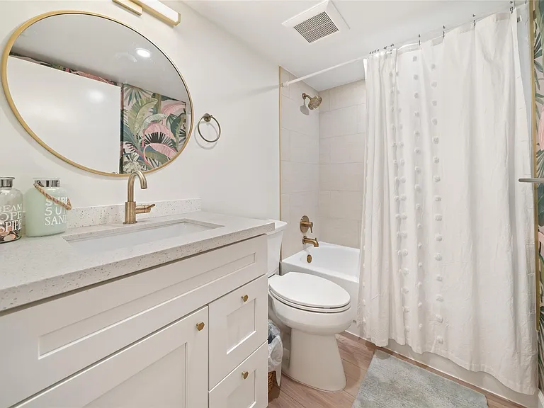 2240 N Cypress Bend Dr #802 — Photo 17