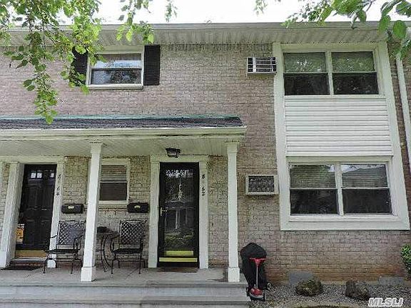 2nd image of 8162 Langdale St