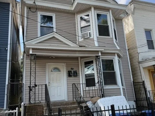 576 13Th Ave, Newark City, NJ 07103