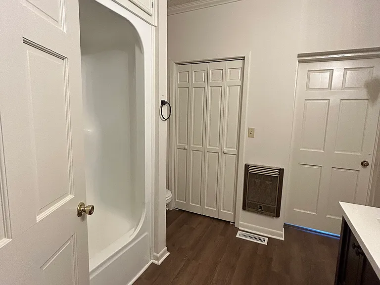 825 Cumberland St — Photo 9